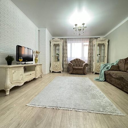 Сарыарка, 31 Leilighet Karagandy Eksteriør bilde